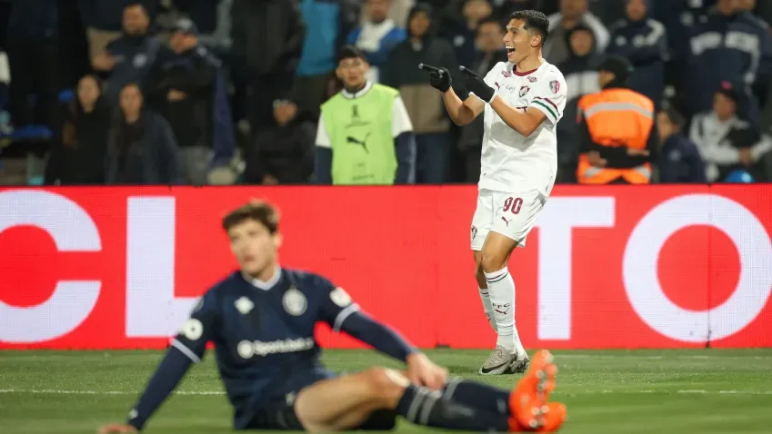 Fluminense vence nos pênaltis e avança às quartas da Libertadores