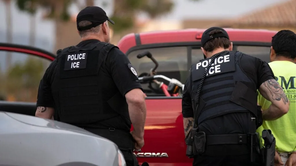 FBI Warns ICE Agents Not to Trust Any Woman Willing to Date Them