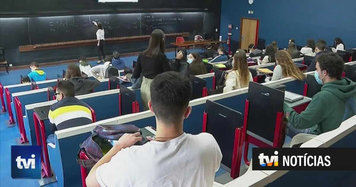 Ensino Superior: quase 50 mil colocados e média mais alta chega aos 19,5 valores