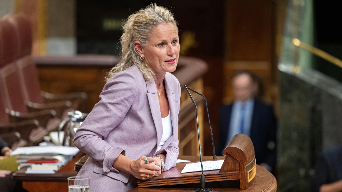 Montse Minguez, ascenso y caída de la portavoz del PSOE