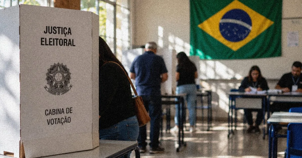 Quaest: Flávio Bolsonaro tem 46% e Lula, 44% no segundo turno