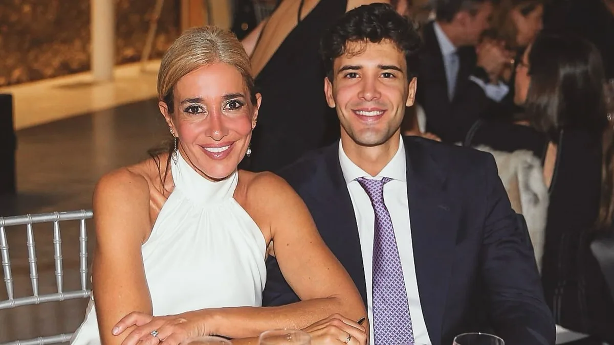 Así es Miquel Torrent, el discreto hijo de Elsa Anka que acaba de cumplir 26 años
