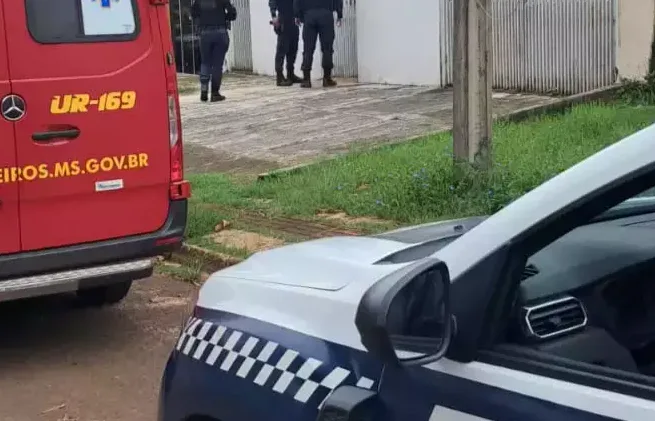 Homem é preso após atacar esposa com um machado no Maria Aparecida Pedrossian