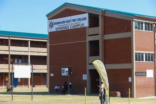 Ekurhuleni TVET students struggle with hunger and stress