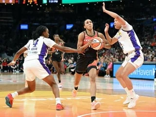 Basket. « Pour nous, vous êtes juste des nuls » : des sextoys encore lancés sur les parquets WNBA