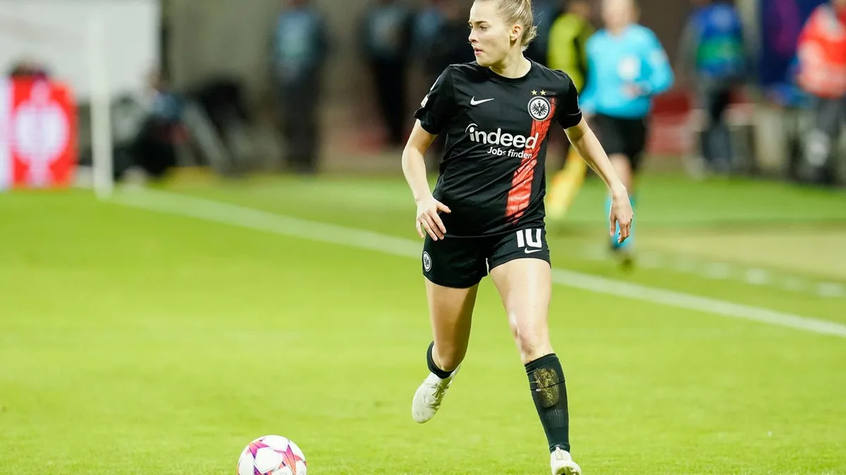 Bundesliga-Start: Freigang-Doppelpack: Eintracht-Frauen besiegen Köln