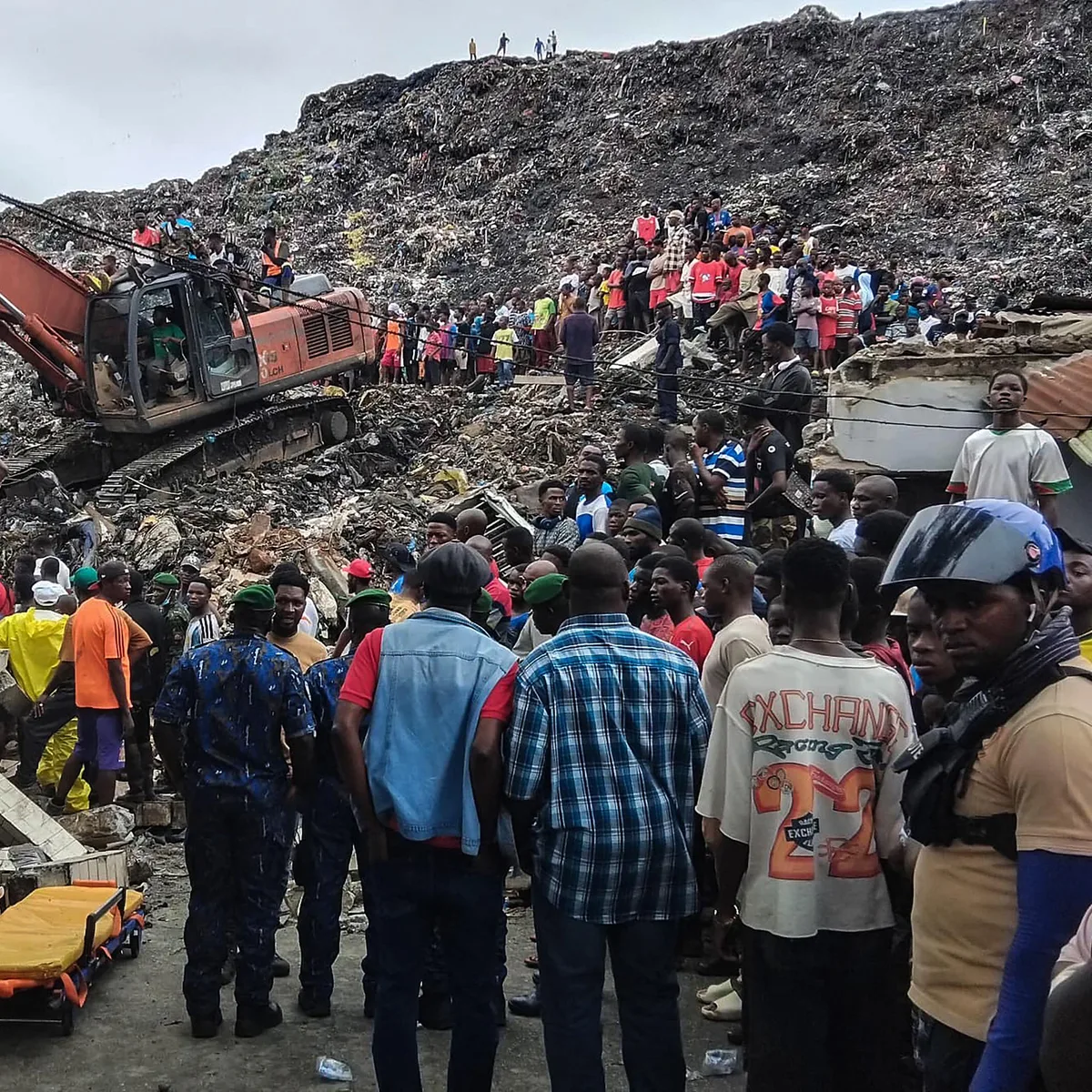 Guinea - 30 Tote bei Erdrutsch an Müllkippe
