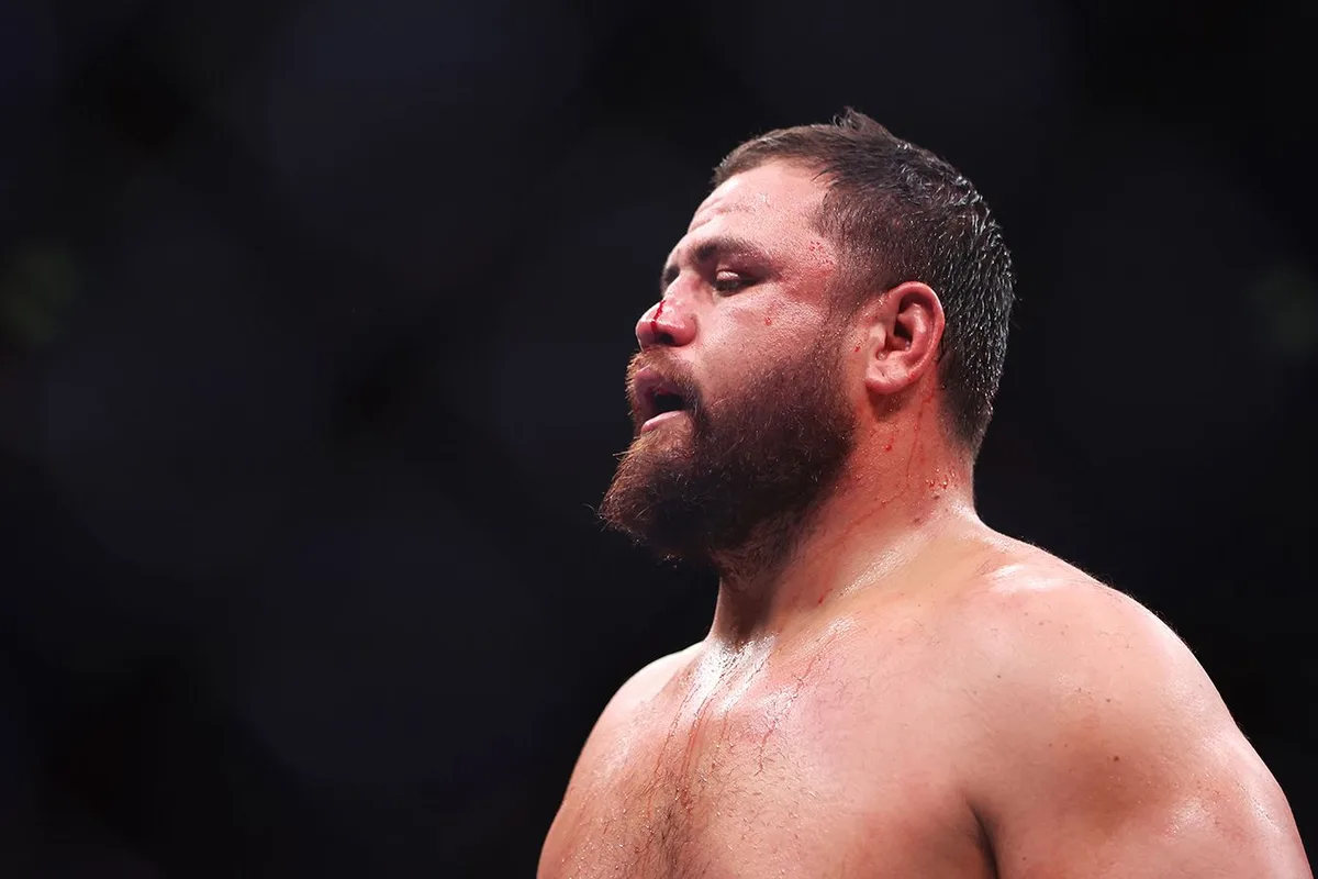 Тай Туиваса повторил антирекордную серию поражений Тони Фергюсона в UFC