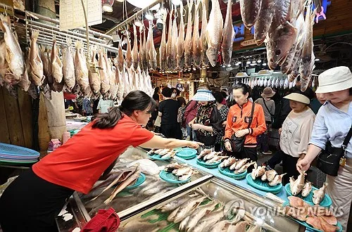 소진공 "추석 차례상 비용 전통시장이 온라인보다 4.8% 저렴"