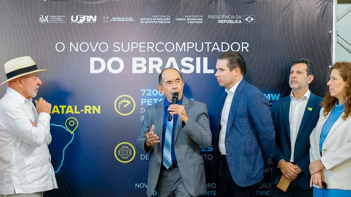 Lula anuncia supercomputador: “Nem chinês nem americano é melhor”