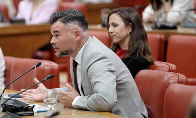 Críticos de ERC cuestionan la elección de Rufián como candidato y el pacto con Podemos