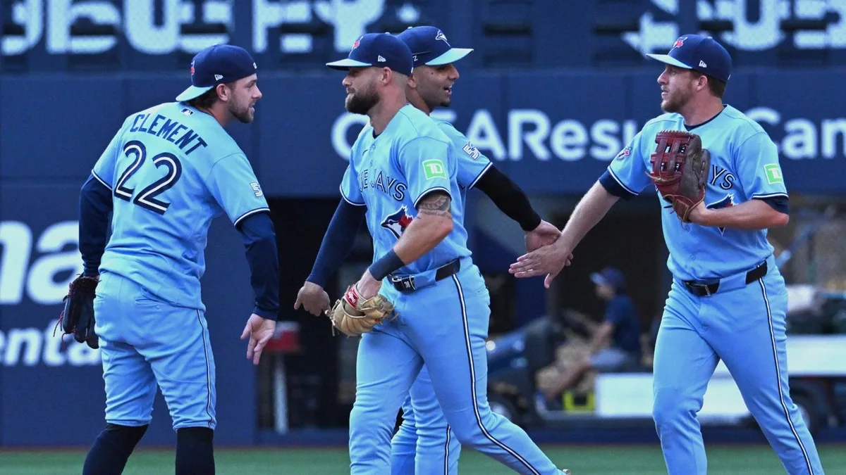 How have vibes shifted in Blue Jays clubhouse since mid-season shakeup?