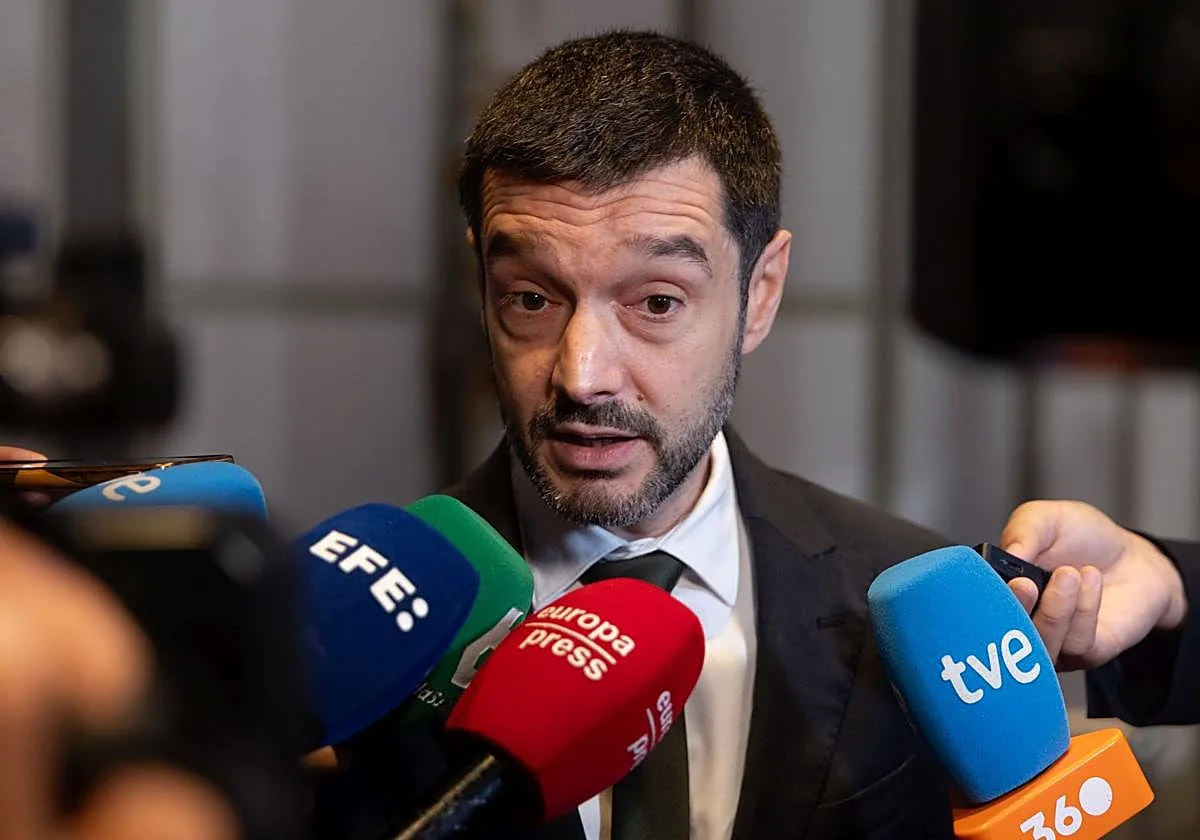 Consumo expedienta a una empresa de telecomunicaciones por cláusulas abusivas y activa el prefijo 400 para llamadas comerciales desde este sábado