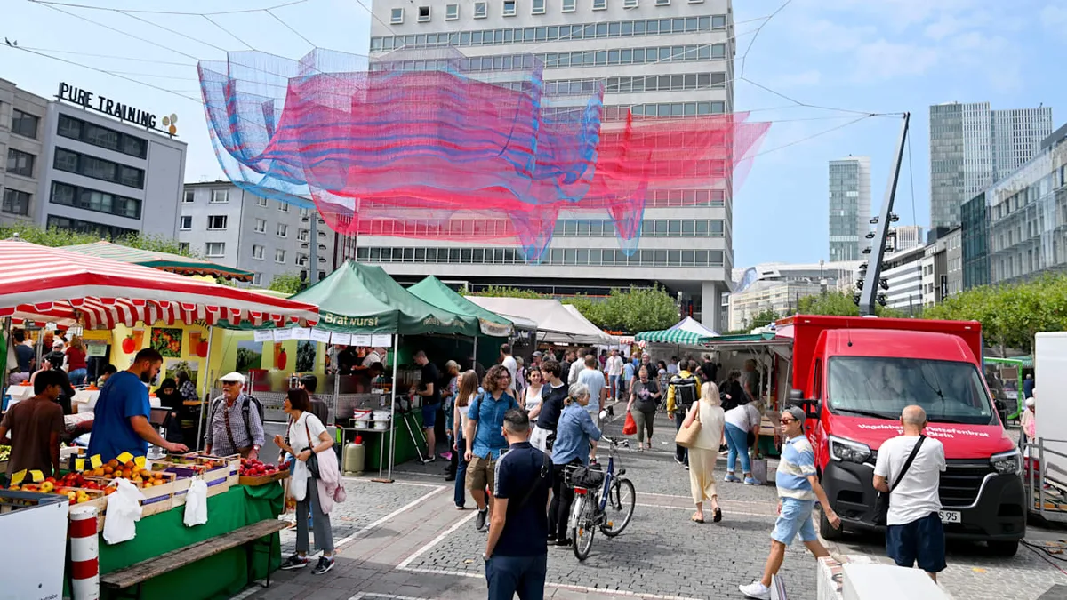 Skandal um Kunstwerk an Konstablerwache - Experte rechnet mit Frankfurt wegen 2,3-Mio.-Netz ab