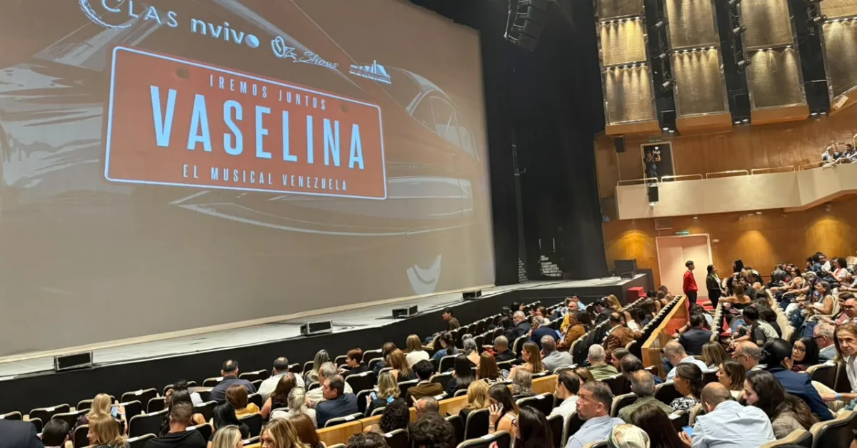 Clientes, aliados y colaboradores de Bancamiga disfrutaron de una noche memorable en el musical Vaselina