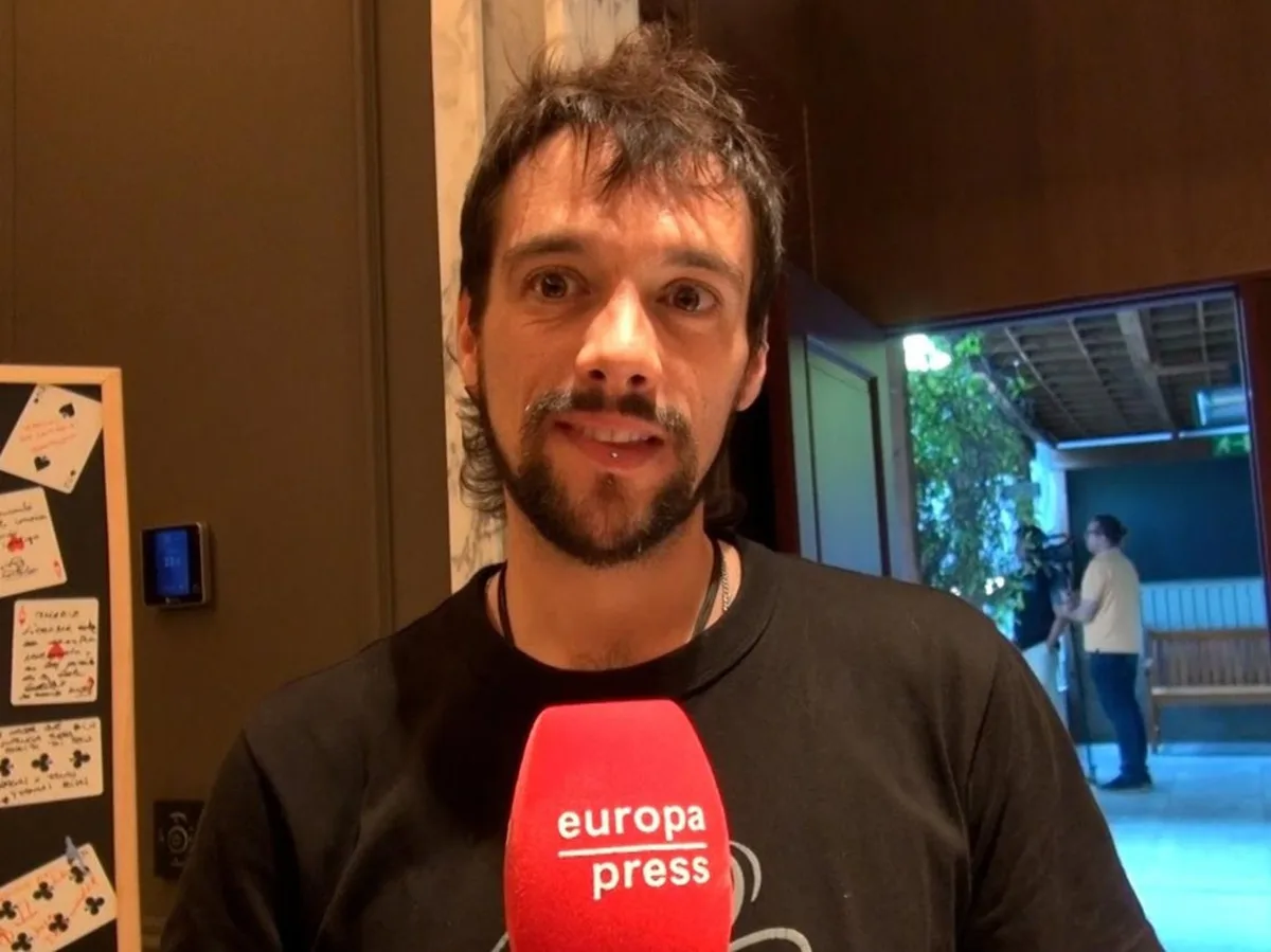 El nieto de Juan Tamariz desvela su faceta más desconocida, la de abuelo: "Su manera inocente de ver la vida"