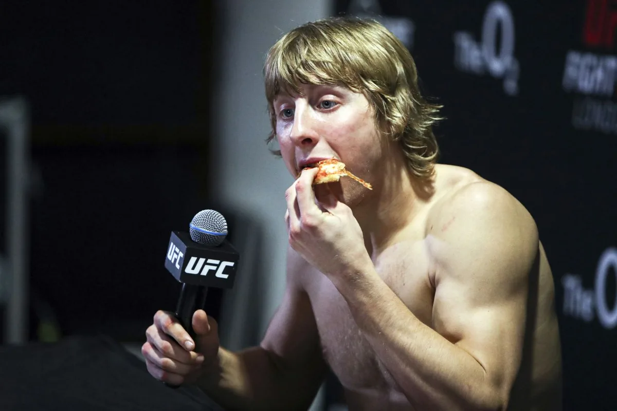 Звезда UFC Пимблетт назвал победителя в бою Фьюри — Джошуа