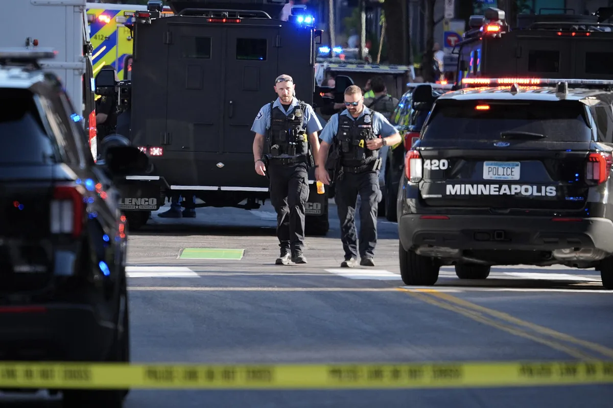 Two killed, others injured and suspect dead in shooting at Minneapolis apartment building