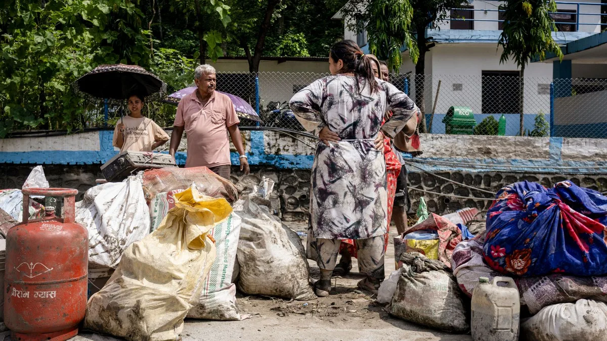 India sends more aid, looks at bailey bridges to help Nepal efforts as death toll rises to 359
