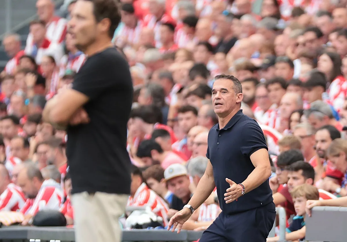 García Plaza, el artífice de un inicio de liga inimaginable para el Sevilla FC
