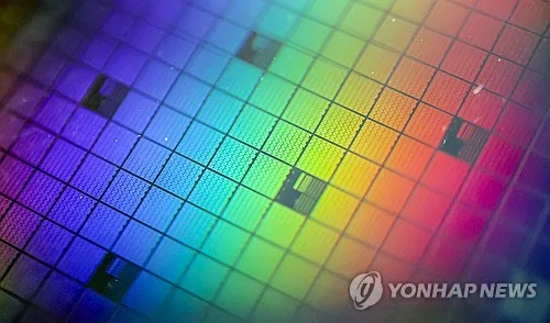 "미 트럼프 행정부, 반도체 대상 고강도 관세 검토"