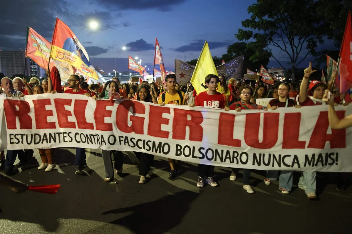 Manifestações pró-Lula ocorrem em 11 capitais nesta terça-feira (13)
