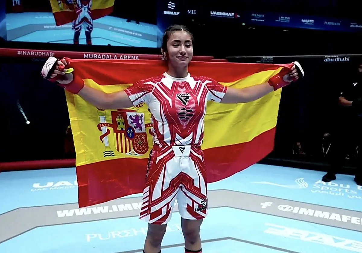 Alejandra Boixader, la joven joya de las MMA, se proclama campeona del mundo juvenil IMMAF