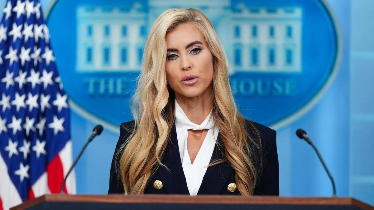 White House press secretary's legal credentials probed
