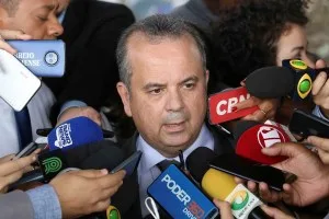 Coordenador da campanha de Flávio Bolsonaro mostra preocupação com votos no Sudeste