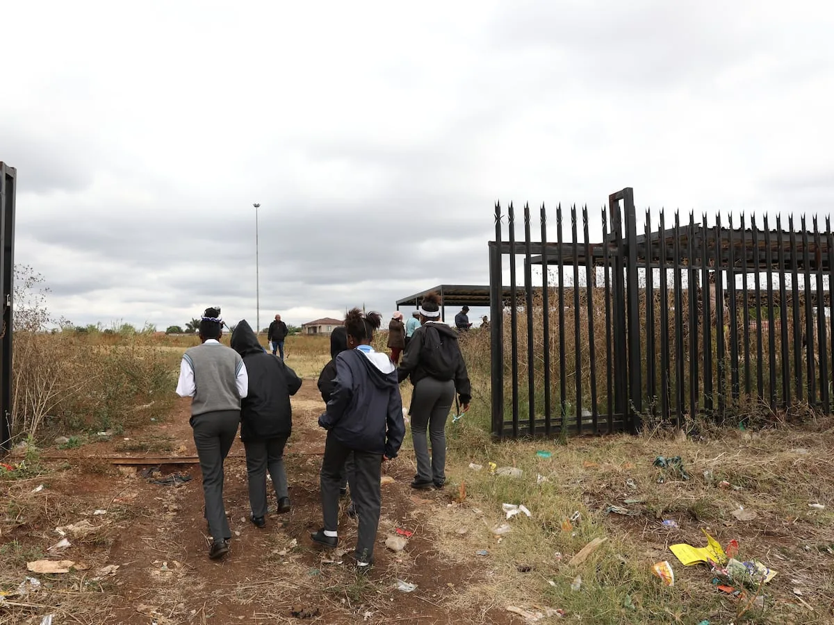 WATCH | A school that is not a school will be ready by January, claims department