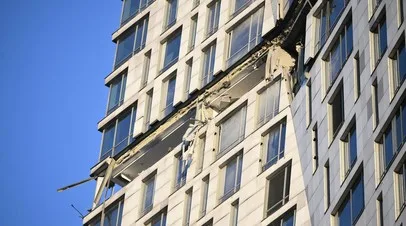 Дрон попал в здание на Ореховом бульваре в Москве