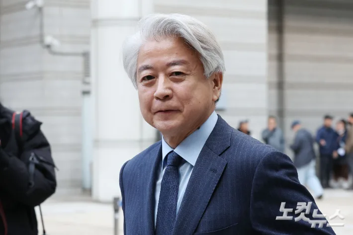 '6천만원 불법 정치자금 수수' 노웅래 2심도 무죄