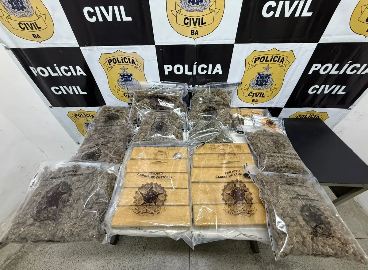Quatro homens são presos por suspeita de tráfico de drogas no interior da Bahia; 11 celulares foram apreendidos