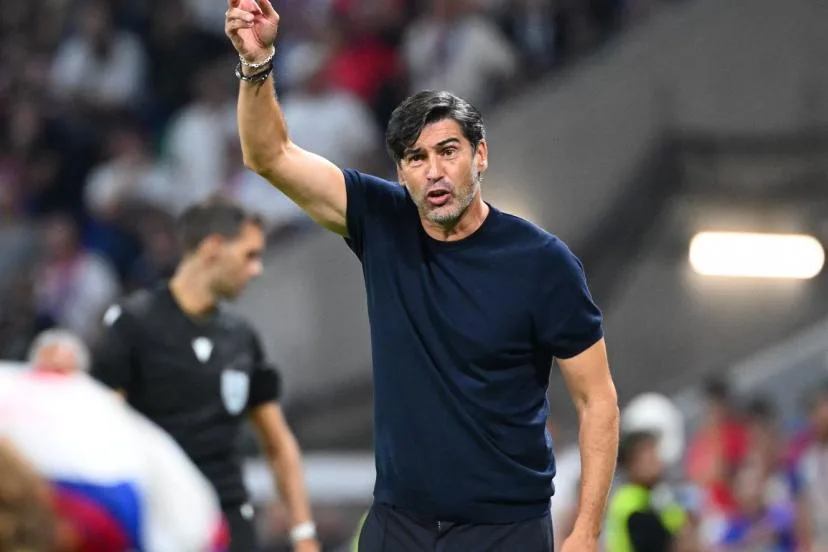 Paulo Fonseca agacé après l'élimination de l'OL en Ligue des champions : « Peut-être que je suis un entraîneur de merde »