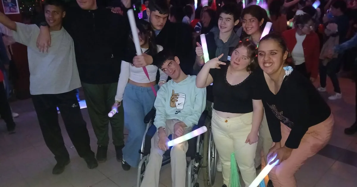 Una tarde especial: la fiesta inclusiva en una bailanta de José C. Paz