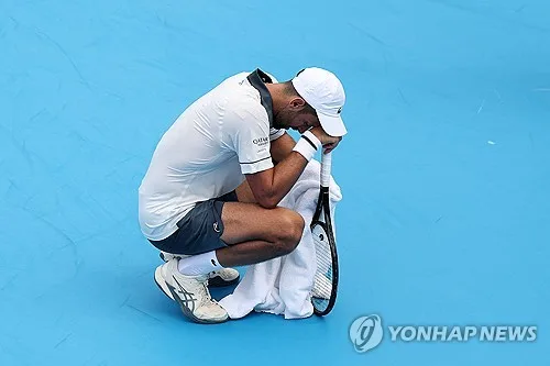 무더위 못 이겨낸 조코비치, 신시내티오픈 테니스 2회전 탈락