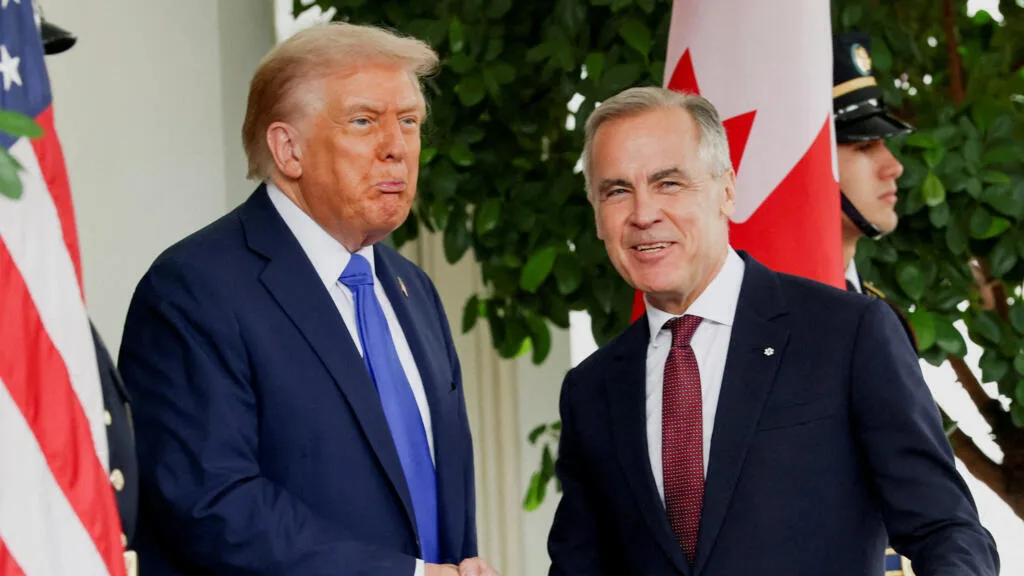 Sem acordo, EUA impõem novas tarifas de 50% ao Canadá e Ottawa promete retaliação
