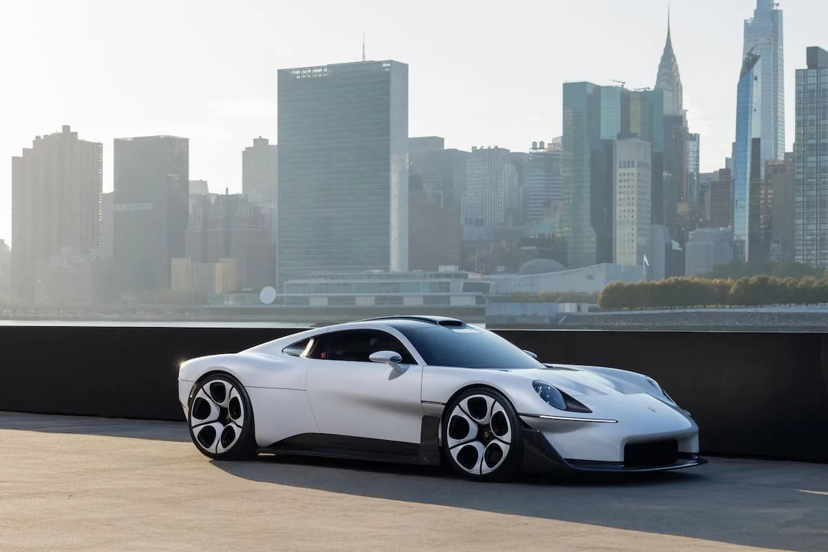 Porsche Mission S previews a new supercar above the 911