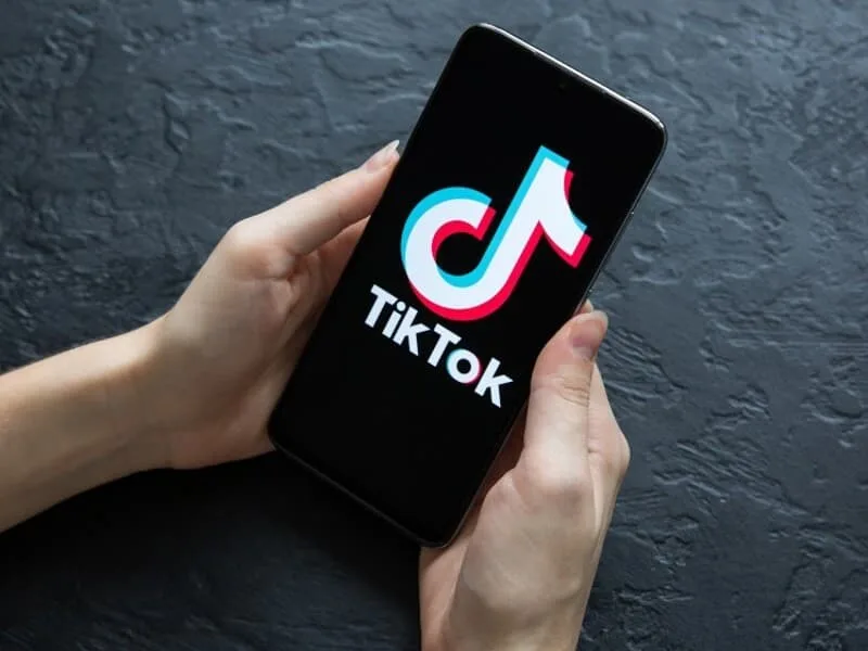 ANPD multa TikTok em R$ 153,7 milhões por falhas com dados de jovens