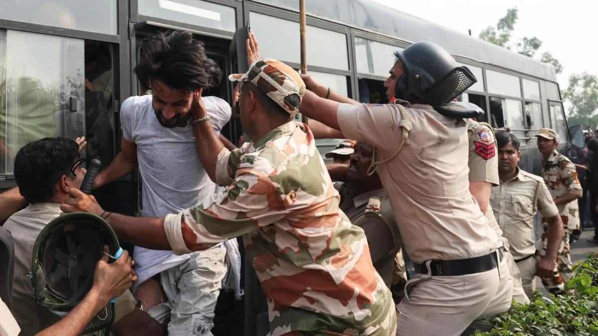 Detenciones masivas en Delhi en las protestas contra la manipulación del censo electoral