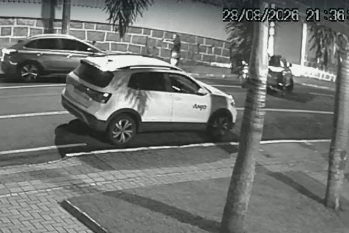 Homem atira em carro de árbitros após contrariar decisão em jogo de futsal da filha em SC; veja