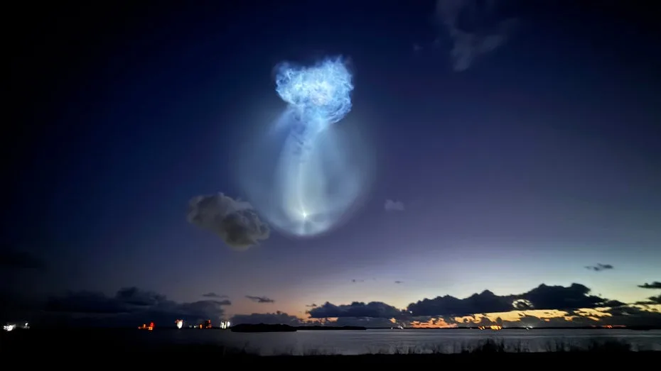 "Space Jellyfish" am Himmel: SpaceX-Start sorgt für Staunen