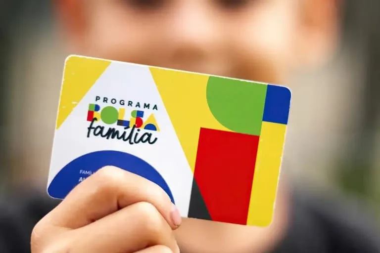 Correção do Bolsa Família segue lei de 2023 e não é decisão isolada do governo