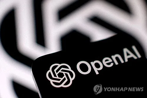 오픈AI "보안 위협에 AI 개발속도 늦췄다"…모델훈련 일시중단