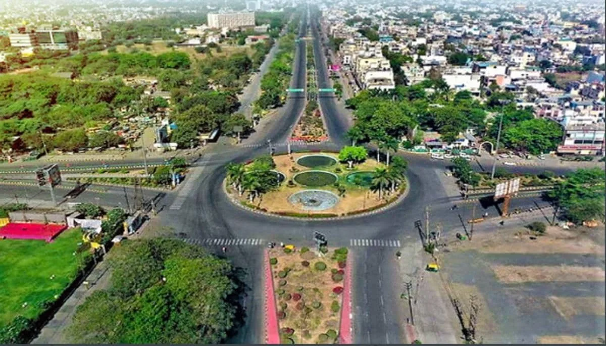 Clean streets need capable cities