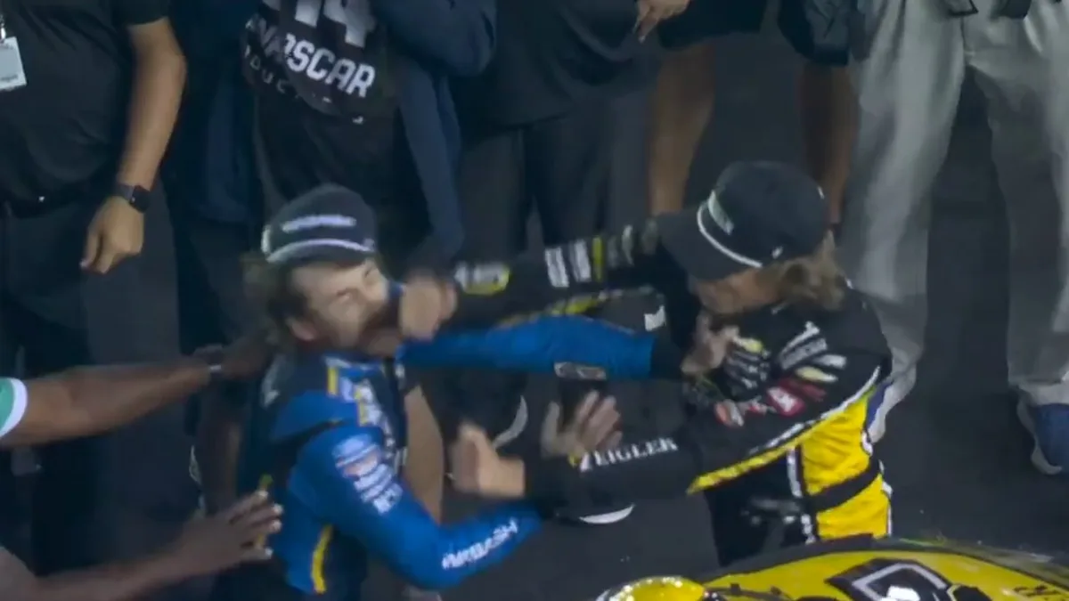 Punches thrown on pit road between Ryan Blaney, Carson Hocevar
