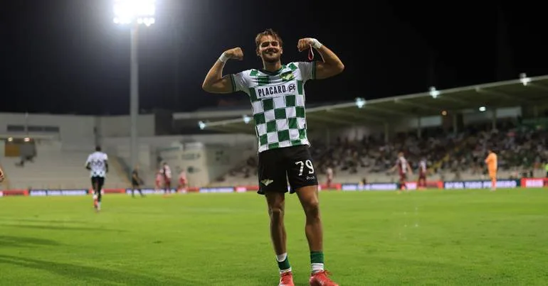 Moreirense regressa às vitórias na receção ao Marítimo