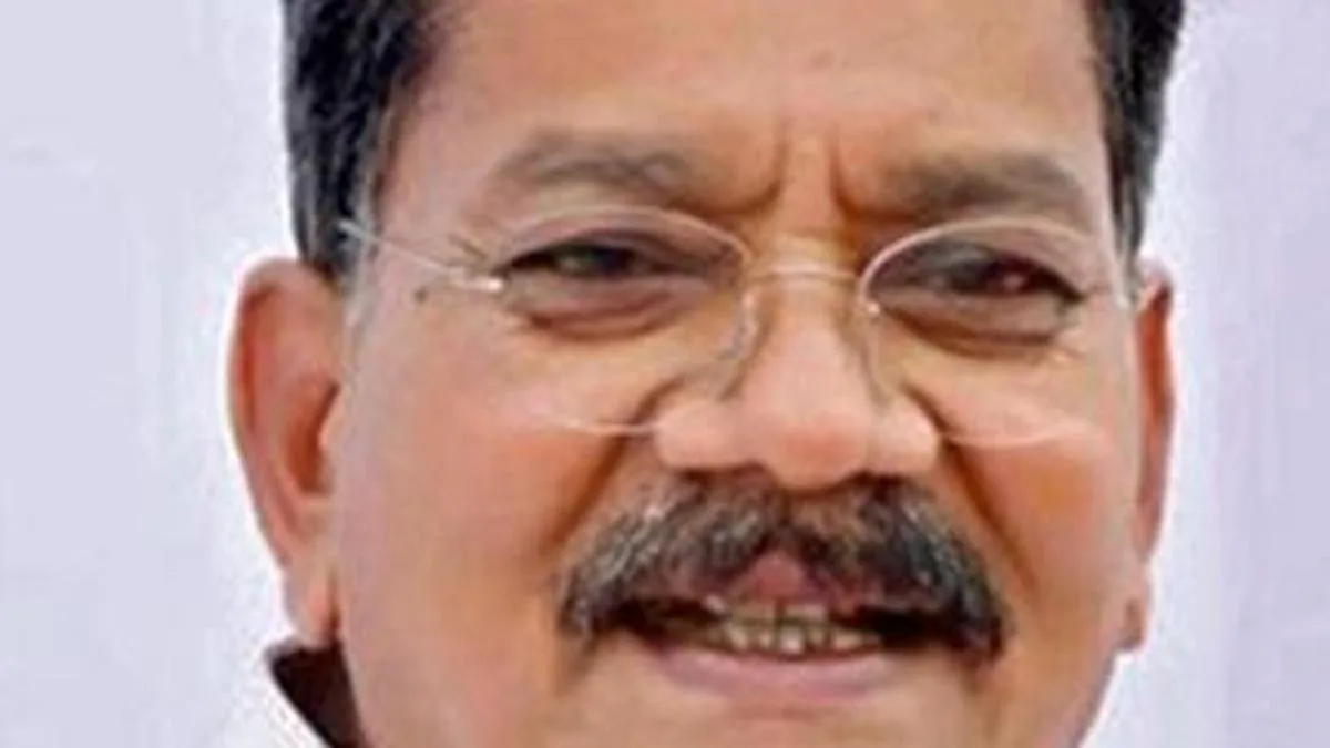 Shrinking debate time in Parliament, Assemblies fuels street protests: Chhattisgarh LoP Mahant in letter to CM Sai