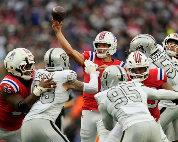 NFL roundup: Maye throws five touchdowns as Patriots rout Raiders while unbeaten Vikings roll on