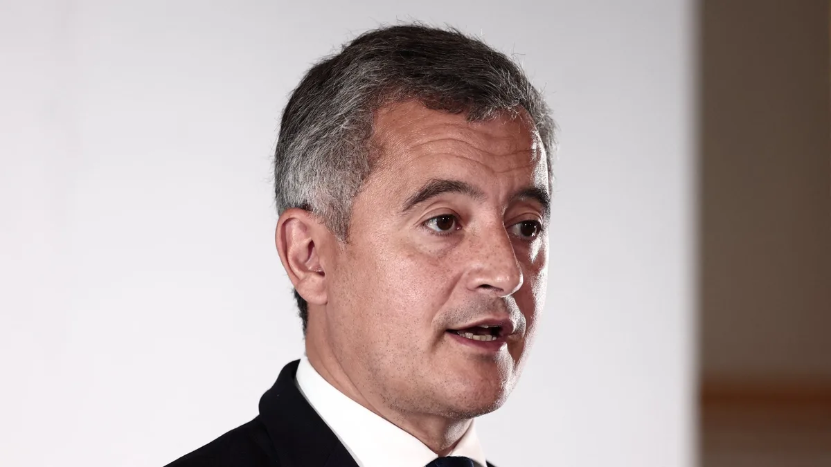 "Un affront à la douleur des victimes": Gérald Darmanin alerte le ministre belge de la Justice sur la possible libération du "logisticien" du 13-Novembre